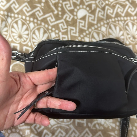 Nylon-Leather Crossbody Bag Unisex Great for Travel - Picture 7 of 11